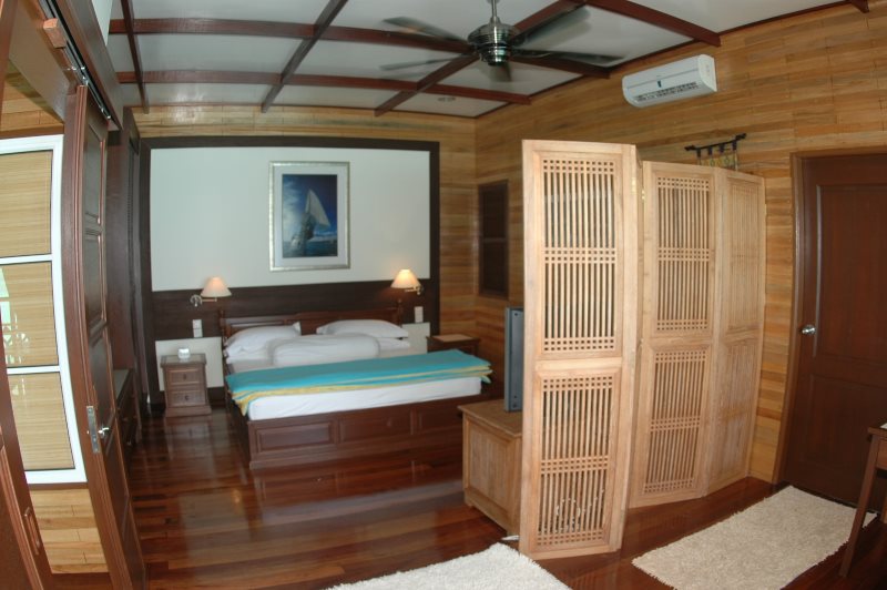 Bougain Villa Suite Bungalow