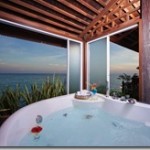 bougain-villa-private-jacuzzi_thumb.jpg