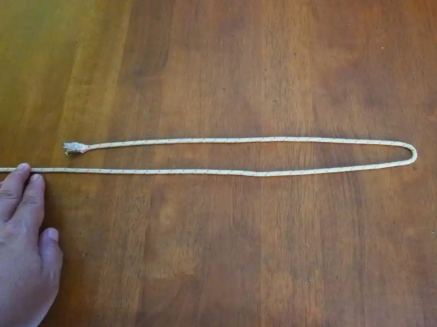 Figure of Eight loop, step 1: doubling the line.