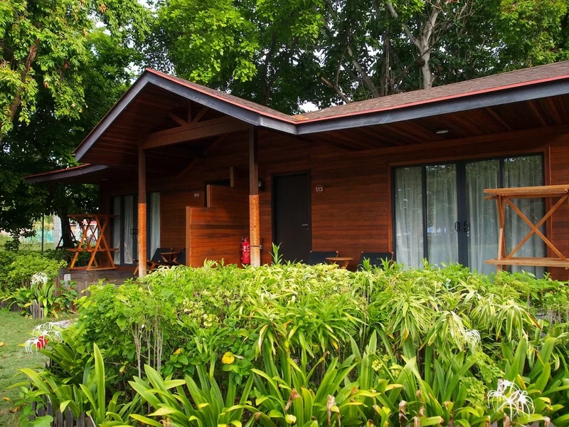 Exterior view of the beach chalets, located just steps from the sand.
