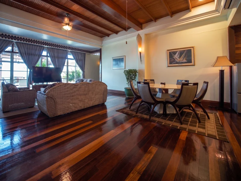 Expansive and refined living space in the 297sqm Royale residence.