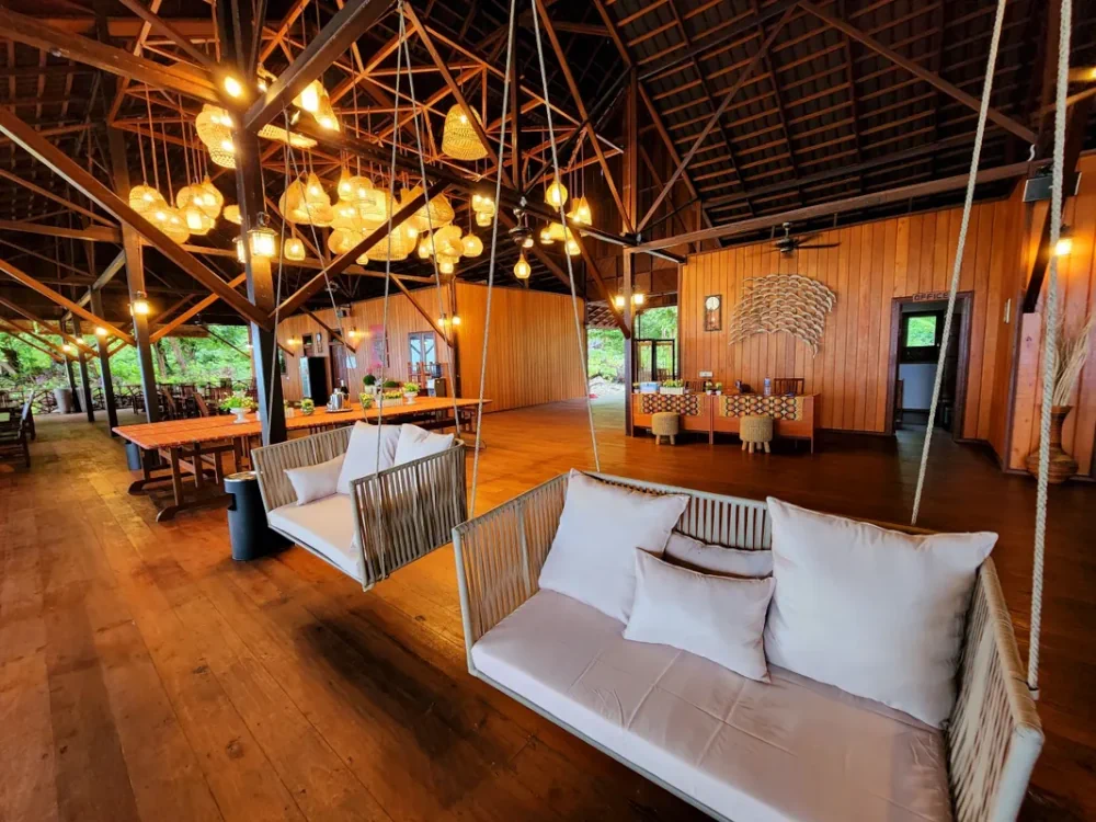 Welcoming receiption area to the start of your holiday.