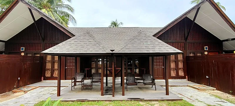 Exterior view of the western garden cottages on Mataking Island.