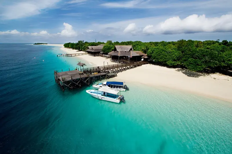 Mataking Reef Resort