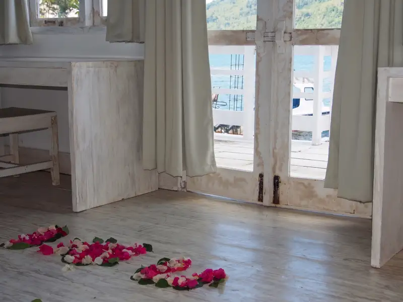 Relaxing balcony space, perfect for enjoying the cool sea breeze.